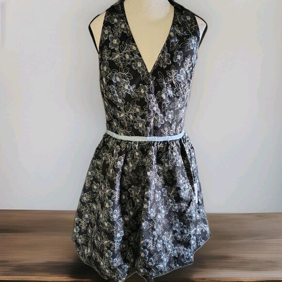 Maggy London Women's Dress Size 12 Black/Blue Side Zip Halter Pockets New - Picture 1 of 9